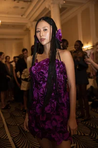 Quynh Anh Shyn Shines as Vedette for Designer Tran Hung at London Fashion Week - image 5