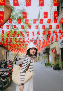 Red Flag Trend: The Best Patriotic Check-In Spots in Hanoi - image 9