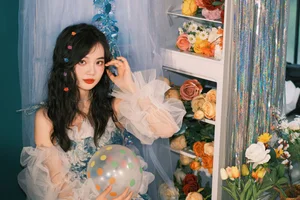 YiTuYu Art Language Vol.6479: Modern Aesthetic Exploration with Xiao Ou O - image 21
