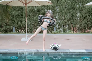 Stunning Cosplay Gallery: KuukoW No.171 Featuring Elegant Grey Bikini Style - image 17