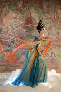 Elegant Portrait Photography: YiTuYu Art Language Vol.5639 Featuring Ji Xiang Xiang - image 2