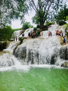 Escape the Summer Heat at the Refreshing Trang Waterfall in Hoa Binh - image 0