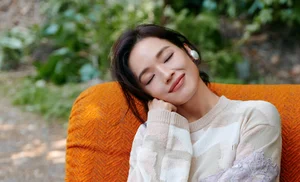 Shu Qi Inspires Early Autumn Wardrobe with Sophisticated and Elegant Fashion - image 8