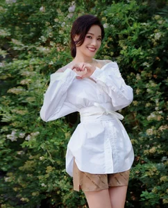 Shu Qi Inspires Early Autumn Wardrobe with Sophisticated and Elegant Fashion - image 1