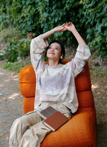 Shu Qi Inspires Early Autumn Wardrobe with Sophisticated and Elegant Fashion - image 5