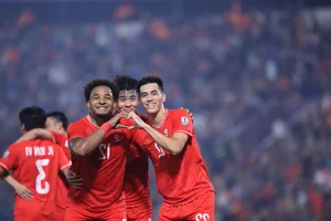 Chinese Netizens Praise Duy Manh After AFF Cup 2024 Semifinal - image 6