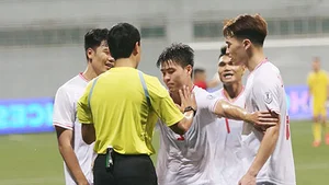 Chinese Netizens Praise Duy Manh After AFF Cup 2024 Semifinal - image 7