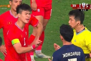 Chinese Netizens Praise Duy Manh After AFF Cup 2024 Semifinal - image 0
