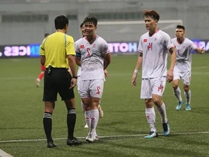 Chinese Netizens Praise Duy Manh After AFF Cup 2024 Semifinal - image 4