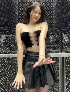 Bold Street Style Fashion: Viral Influencer Turns Heads with Daring Outfits - image 3