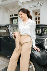 10 Chic Ways to Style a White Shirt Inspired by Famous VTV Actresses - image 6