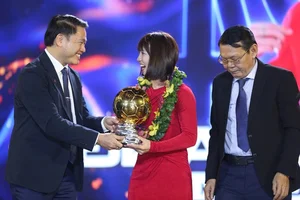 Golden Ball 2024: Thuy Trang's Emotional Tribute to Her Mother - image 8