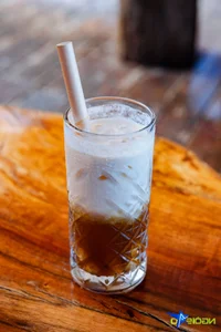 Hawaii Beach Style Cafe in Hanoi with Stunning Red River Views - image 2