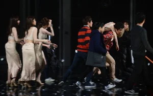The Frightening Truth Behind a K-Pop Idol’s Viral On-Stage Fainting Incident - image 6