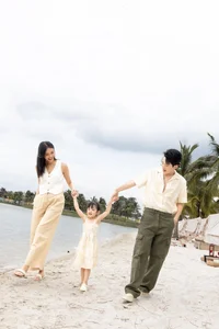 Truong My Nhan and Phi Ngoc Hung Welcome Second Pregnancy Journey - image 4