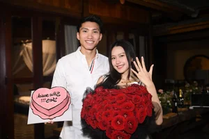 Doan Van Hau and Doan Hai My's Wedding Guest Fashion Trends - image 2