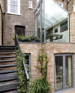 14 Space-Saving Outdoor Staircase Ideas for Narrow Urban Homes - image 7