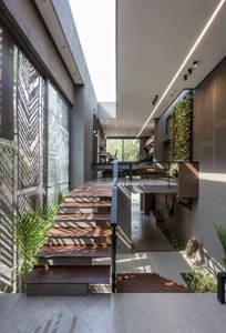 14 Space-Saving Outdoor Staircase Ideas for Narrow Urban Homes - image 13