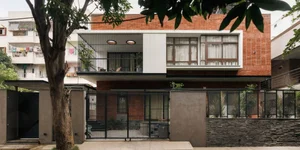The Living Tapestry: A Multi-Generational Architectural Masterpiece in India - image 11
