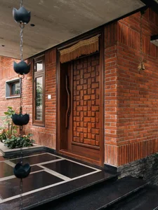 The Living Tapestry: A Multi-Generational Architectural Masterpiece in India - image 6