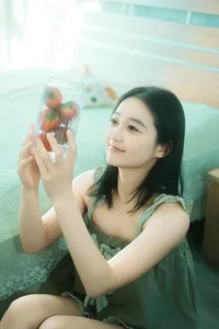 YiTuYu Art Language Vol.9932 Featuring Kiri Kiri Photography Collection - image 0