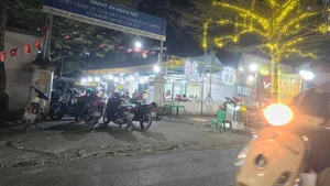 The Unsanitary State of Street Food Stalls in Hanoi: A Closer Look - image 10