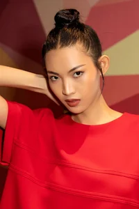 The Incredible Transformation of The Face Champion from 70kg to Runway Star - image 2