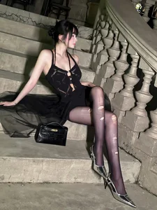 Inside the Wardrobe of Minh Nhua's Wife: A True Luxury Fashion Icon - image 0