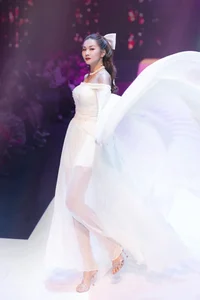 Actresses Luong Thu Trang and Kieu Anh Stunning in Bridal Wear - image 5