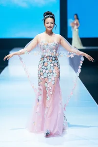 Actresses Luong Thu Trang and Kieu Anh Stunning in Bridal Wear - image 0