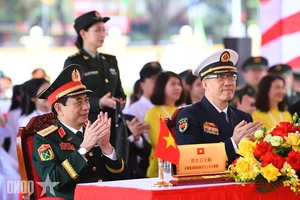 Vietnam and China Defense Ministers Visit Tran Phu School: A Symbolic Diplomatic Moment - image 6
