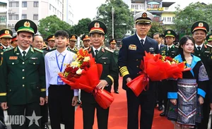 Vietnam and China Defense Ministers Visit Tran Phu School: A Symbolic Diplomatic Moment - image 4