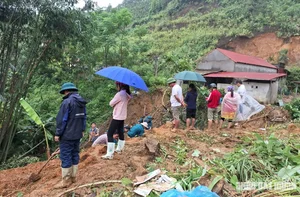 VIDEO: Landslide in Lao Cai Buries Six Members of a Single Family - image 3