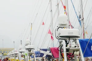 Clipper Round the World Yacht Race Arrives in Ha Long Bay Vietnam - image 6
