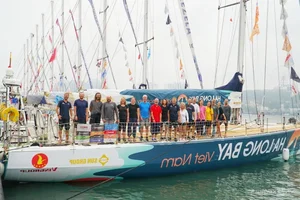 Clipper Round the World Yacht Race Arrives in Ha Long Bay Vietnam - image 10