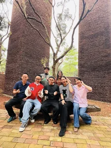 Vietnamese Artists Gather at Mother Goddess Museum to Celebrate Xuan Hinh's Birthday - image 5