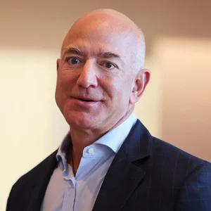 Three Billionaires Break All-Time Wealth Records: A Look into Unprecedented Financial Success - image 2