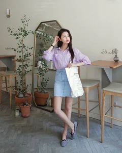 Four Chic Ways to Style Shirts and Short Skirts for Work - image 9