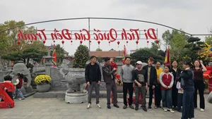 Discovering the Spiritual Appeal of Tranh Temple in Hai Duong - image 9