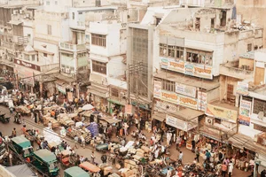 Captivating Photos Revealing Daily Life in the World's Most Populous Country - image 2