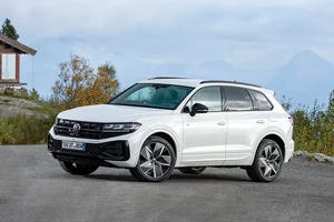 New Volkswagen Touareg 2025: Premium SUV Release and Specifications - image 9