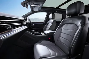 New Volkswagen Touareg 2025: Premium SUV Release and Specifications - image 5