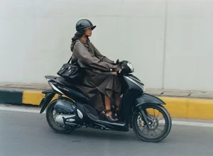 Lemaire Spring Summer 2024: How Vietnamese Motorcycle Culture Inspired French High Fashion - image 4