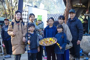Inside the Perfect Family Life of Vietnamese Celebrities Ly Hai and Minh Ha - image 1