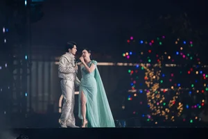 Dan Truong and Cam Ly Reunite for 30th Anniversary Concert Special - image 0