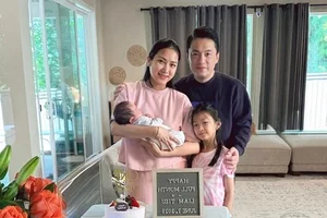 V-Pop Legend Lam Truong and Wife Celebrate Son's Milestone One-Month Party - image 5