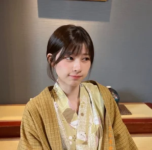 The Viral Phenomenon: How One Photo Made This Japanese Office Worker Famous - image 9