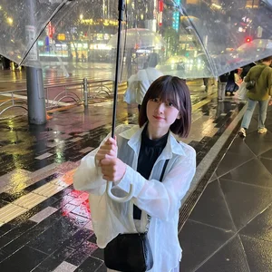 The Viral Phenomenon: How One Photo Made This Japanese Office Worker Famous - image 2