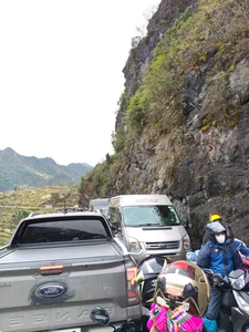 Ma Pi Leng Pass Experiences Severe Travel Overload - image 4