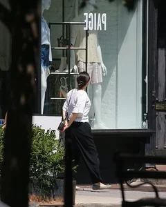 Former Princess Mako and Husband Kei Komuro Spotted on Sweet Walk in NYC - image 1